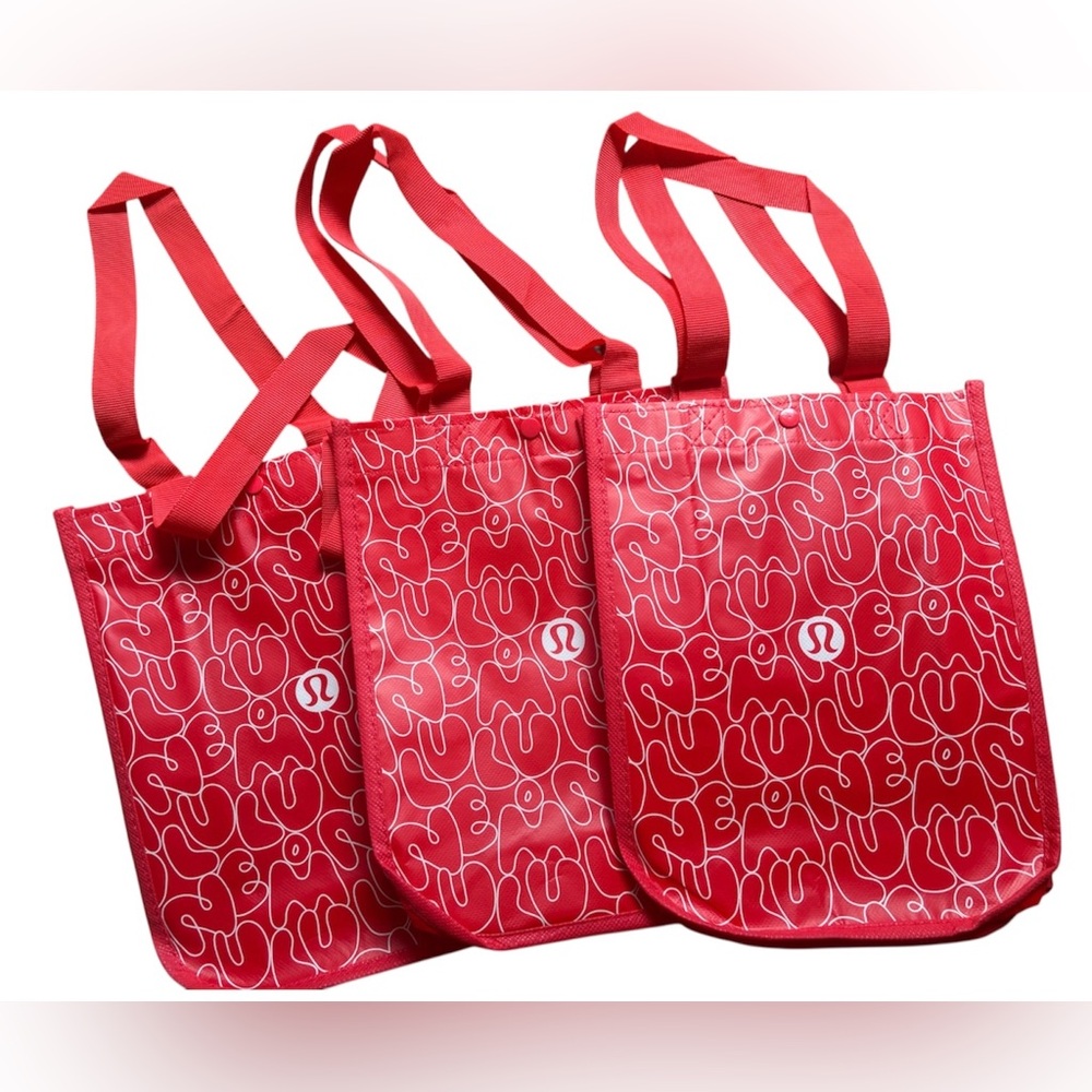 New Lot of 3 LULULEMON Spring 2025 Small Shopping Tote Bags RED Bubble Lunch Gym